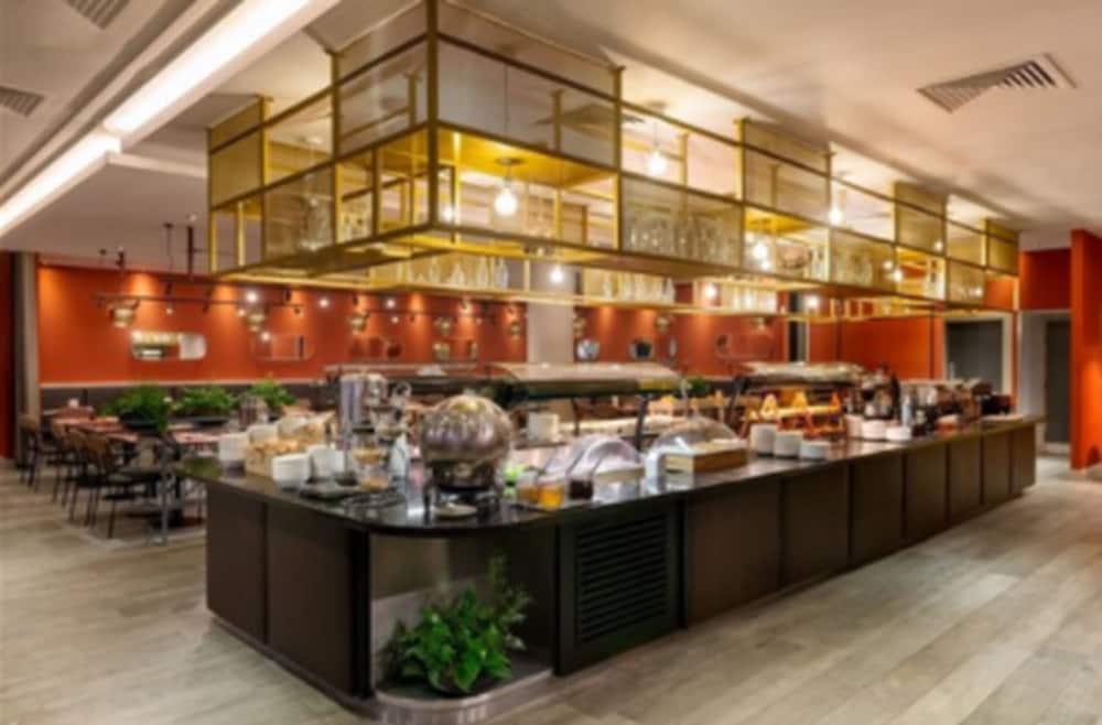 Hilton Garden London Heathrow Airport Hillingdon