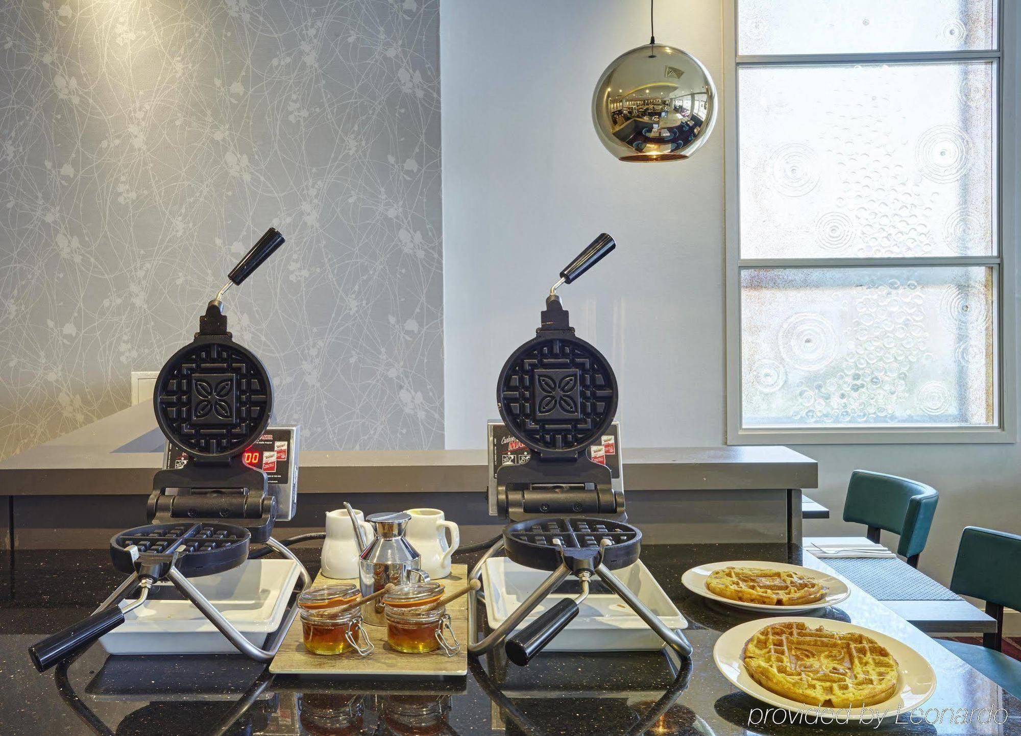 Hilton Garden London Heathrow Airport Hotel Hillingdon